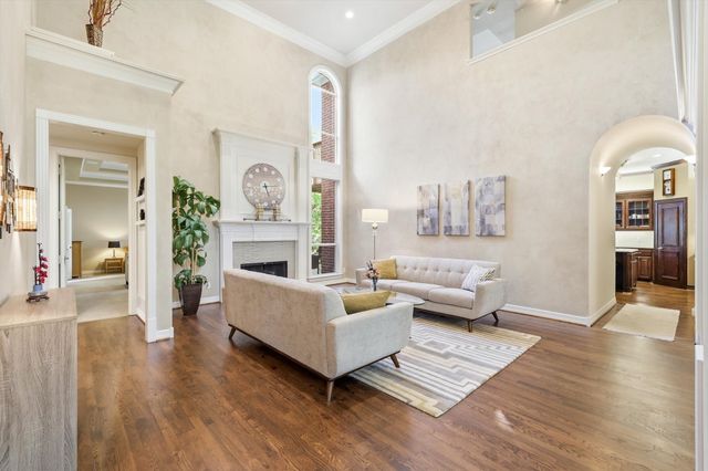 617 Hawthorn Circle, Highland Village, TX 75077