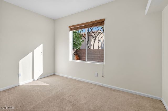 7820 Strong Water Court, Las Vegas, NV 89131