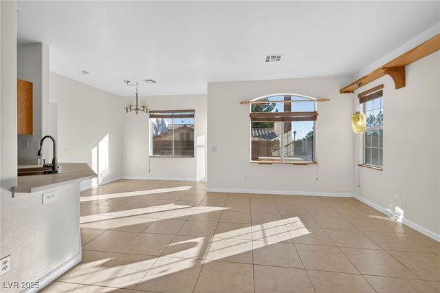 7820 Strong Water Court, Las Vegas, NV 89131