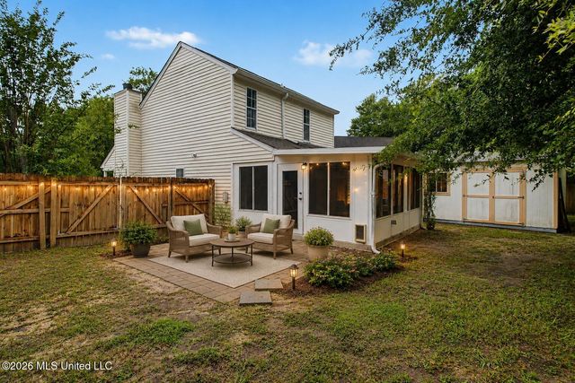 1750 James Buchanan Drive, Biloxi, MS 39531