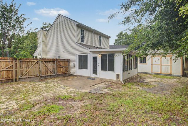 1750 James Buchanan Drive, Biloxi, MS 39531