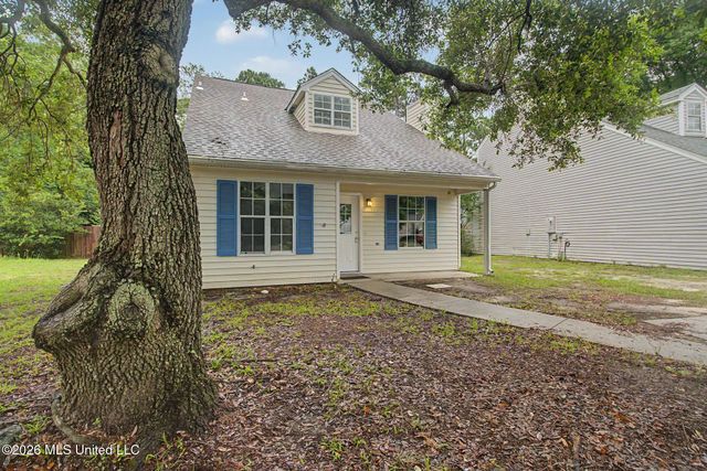 1750 James Buchanan Drive, Biloxi, MS 39531