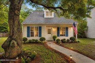 1750 James Buchanan Drive, Biloxi, MS 39531