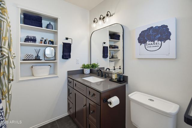 3936 E Desert Cove Avenue, Phoenix, AZ 85028