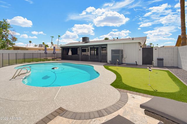 3936 E Desert Cove Avenue, Phoenix, AZ 85028