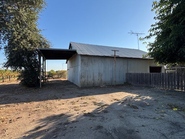 10670 E Highway 12, Lodi, CA 95240