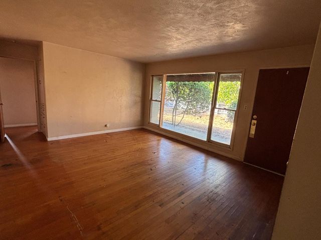 10670 E Highway 12, Lodi, CA 95240