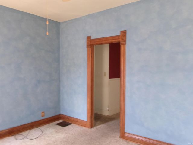 114 W 7th Street, Peru, IN 46970