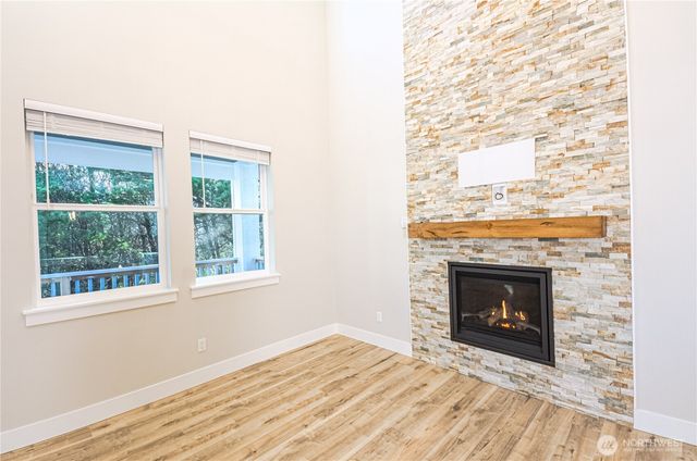 420 Swordfern Court SW, Ocean Shores, WA 98569