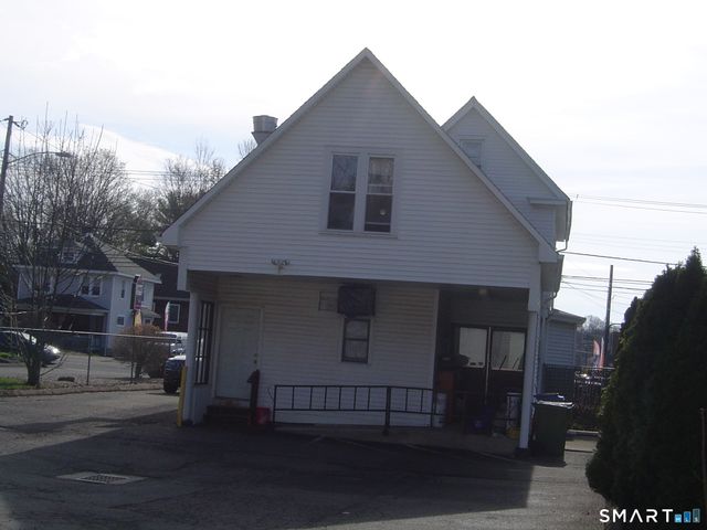 2472 Whitney Avenue, Hamden, CT 06518