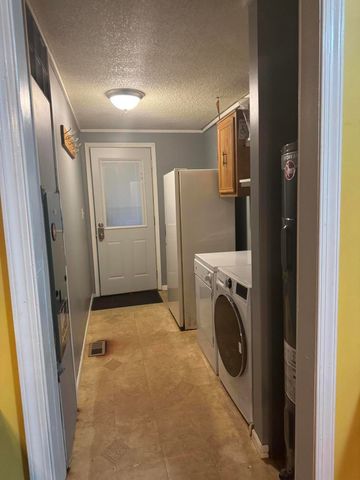 1298 E State Road 10, Wheatfield, IN 46392