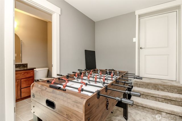 1094 Potlatch Drive, Fox Island, WA 98333