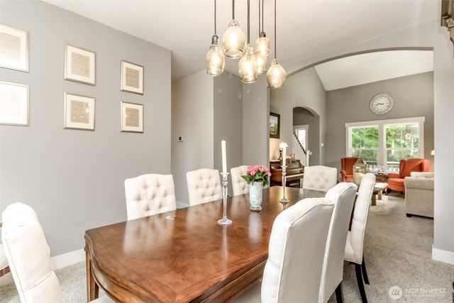 1094 Potlatch Drive, Fox Island, WA 98333