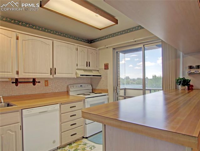 777 Saturn Drive 200, Colorado Springs, CO 80905