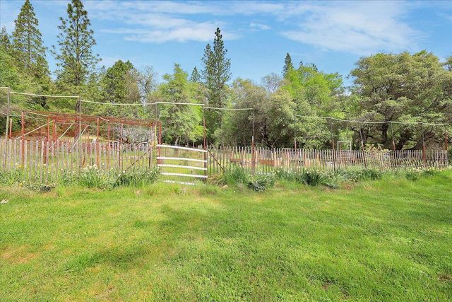 14937 Fountain House Rd, Dobbins, CA 95935