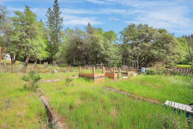 14937 Fountain House Rd, Dobbins, CA 95935