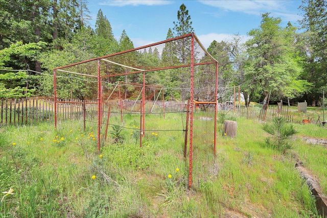 14937 Fountain House Rd, Dobbins, CA 95935