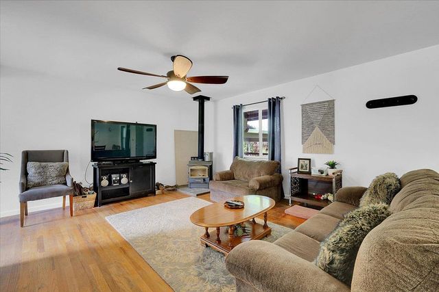 14937 Fountain House Rd, Dobbins, CA 95935