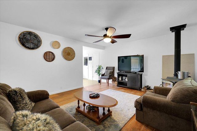 14937 Fountain House Rd, Dobbins, CA 95935