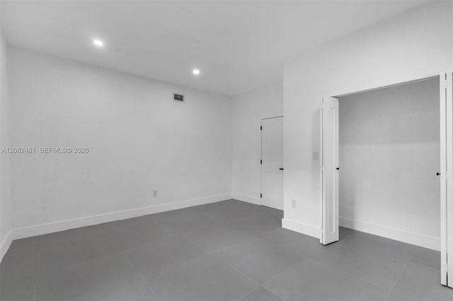 3400 NW 211th St, Miami Gardens, FL 33056