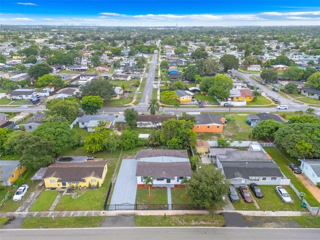 3400 NW 211th St, Miami Gardens, FL 33056
