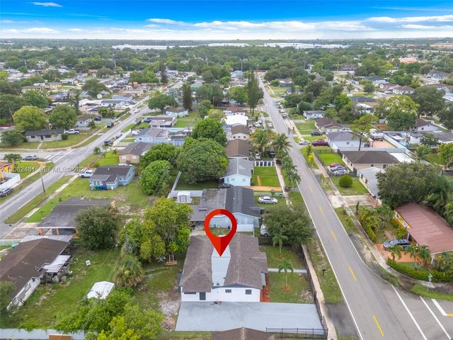 3400 NW 211th St, Miami Gardens, FL 33056