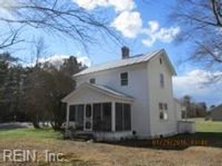 9 Greene RD, Mathews, VA 23109