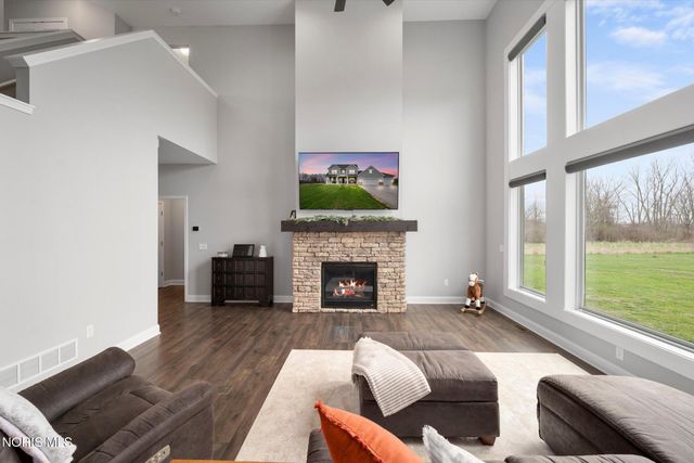 3901 Plumey Road, Northwood, OH 43619