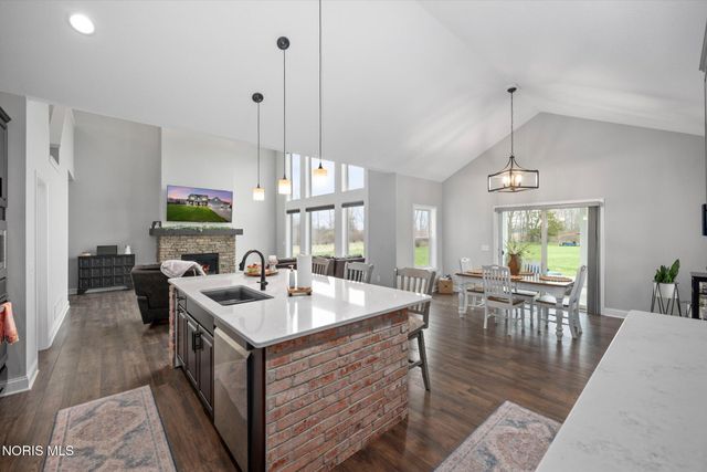 3901 Plumey Road, Northwood, OH 43619