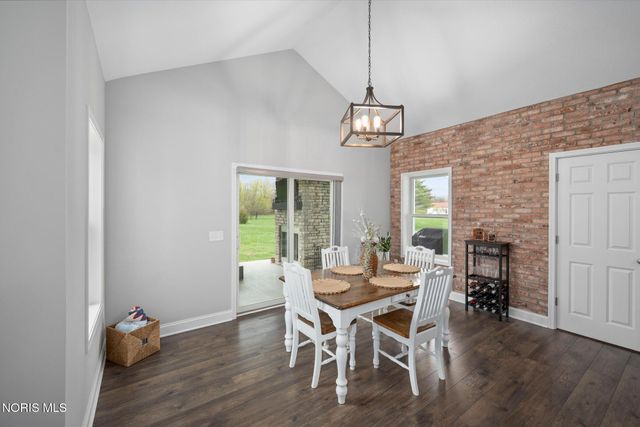 3901 Plumey Road, Northwood, OH 43619
