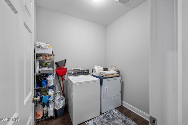 3901 Plumey Road, Northwood, OH 43619