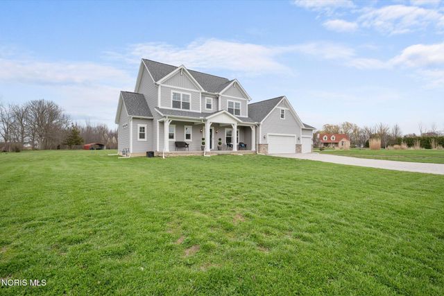3901 Plumey Road, Northwood, OH 43619