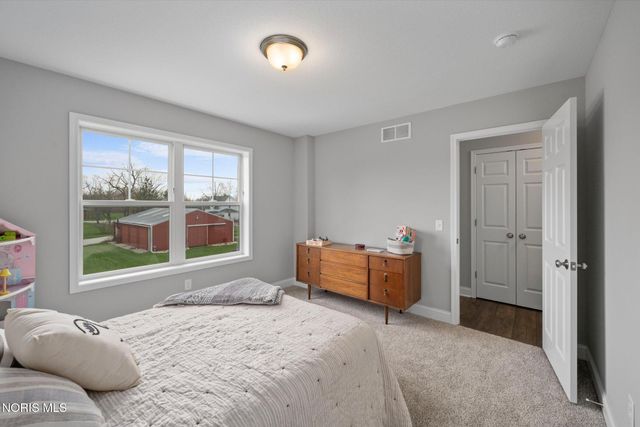 3901 Plumey Road, Northwood, OH 43619