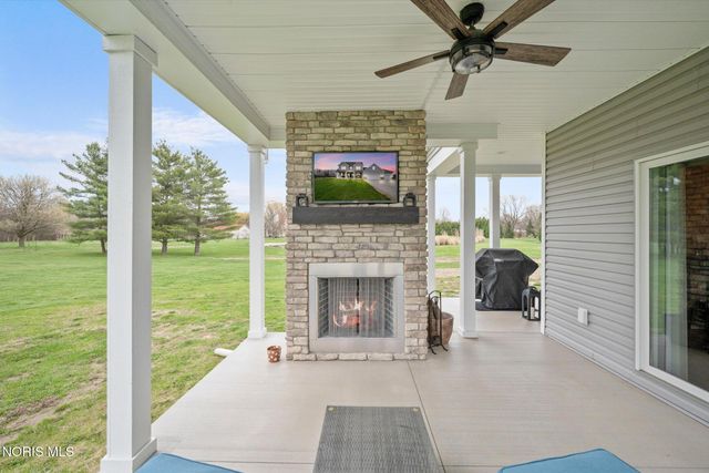 3901 Plumey Road, Northwood, OH 43619