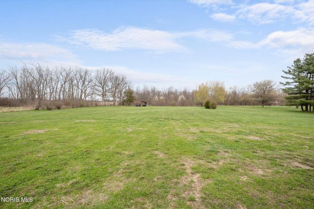 3901 Plumey Road, Northwood, OH 43619