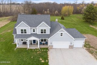 3901 Plumey Road, Northwood, OH 43619