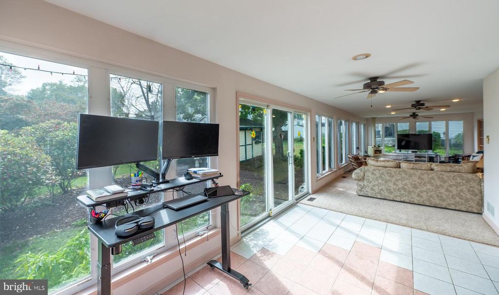 211 CARAVAN DR, Birdsboro, PA 19508