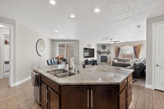 8931 S Sky Street NW, Albuquerque, NM 87114