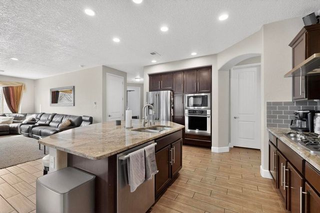 8931 S Sky Street NW, Albuquerque, NM 87114