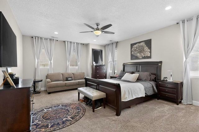 8931 S Sky Street NW, Albuquerque, NM 87114