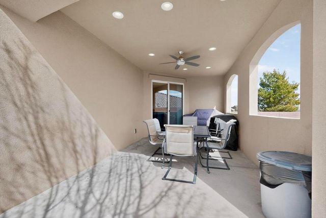 8931 S Sky Street NW, Albuquerque, NM 87114