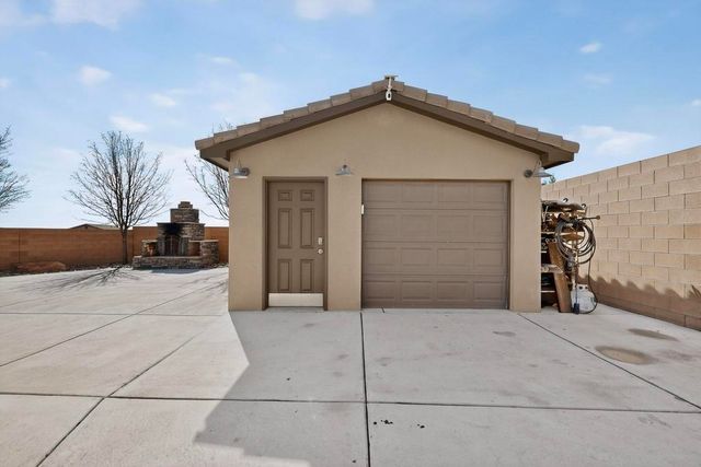 8931 S Sky Street NW, Albuquerque, NM 87114
