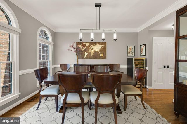 139 REES PL, Falls Church, VA 22046