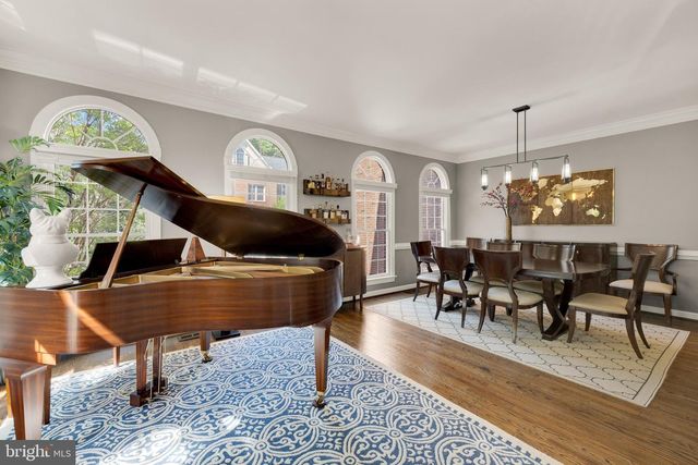 139 REES PL, Falls Church, VA 22046