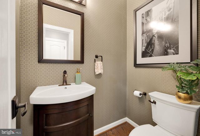 139 REES PL, Falls Church, VA 22046