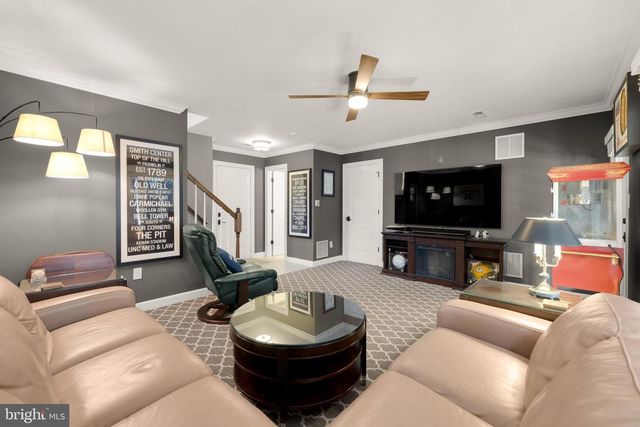 139 REES PL, Falls Church, VA 22046