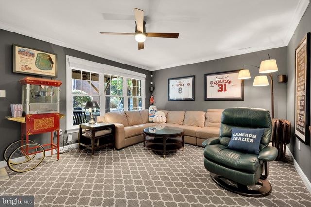 139 REES PL, Falls Church, VA 22046