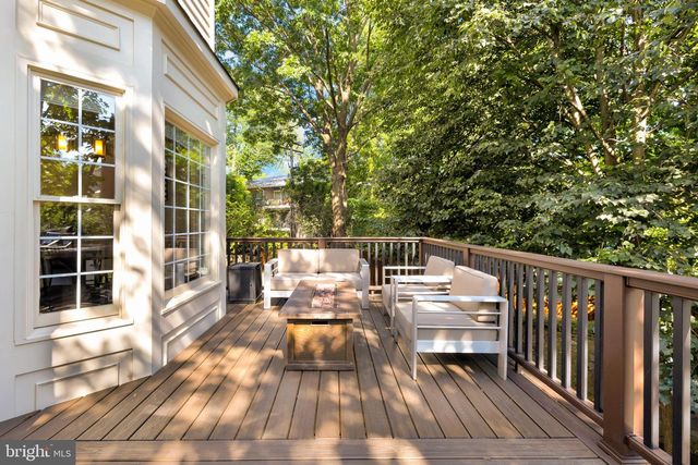 139 REES PL, Falls Church, VA 22046