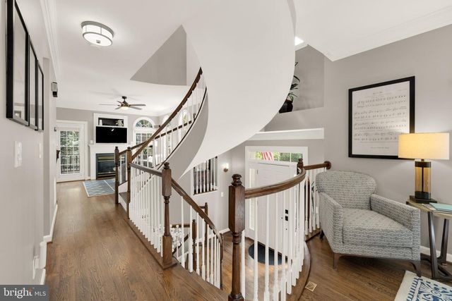 139 REES PL, Falls Church, VA 22046