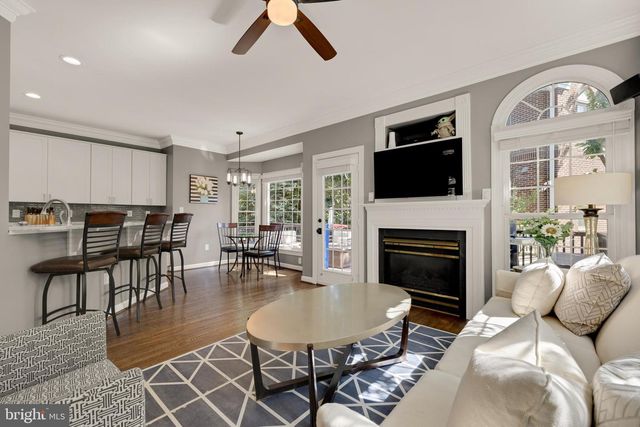 139 REES PL, Falls Church, VA 22046